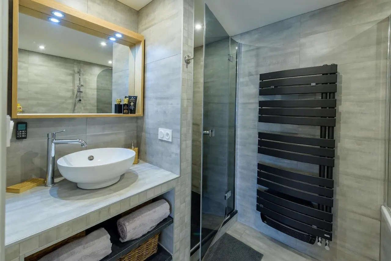 Villa Marine Plouguin 0*,